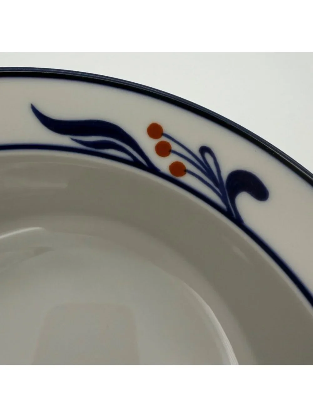 Dansk Bistro Maribo 8 Inch Round Vegetable Serving Bowl Blue Red Berry Japan Vtg - Picture 6 of 6